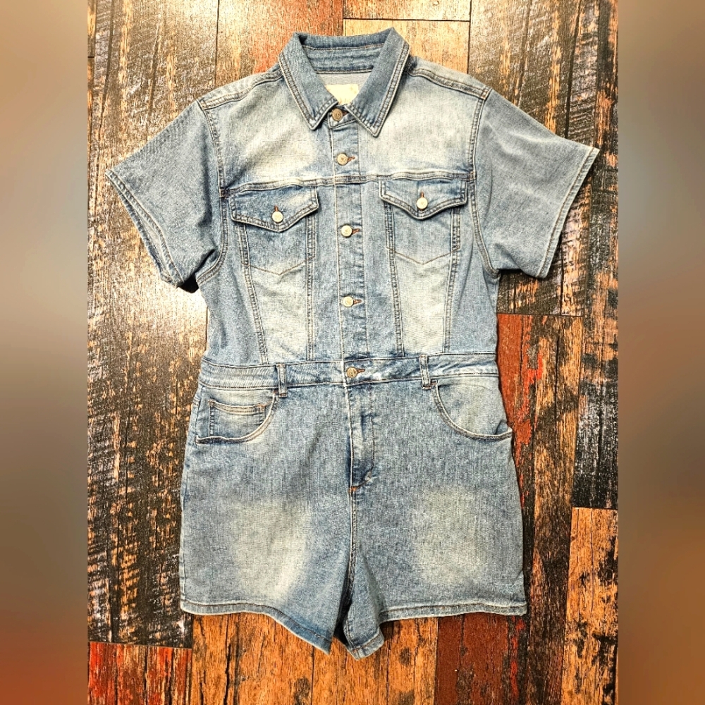 Altar'd State Stretch Denim Romper - Large